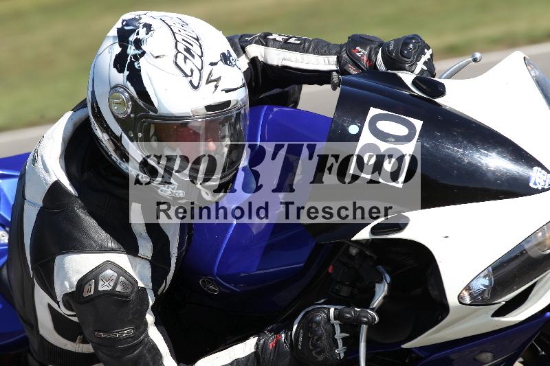 /Archiv-2025/48 25.08.2025 Cornu Master School ADR/blau-bleu/80